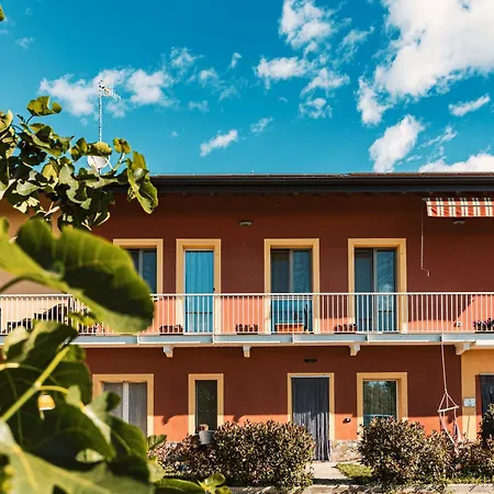 Why Farm * Marano Ticino